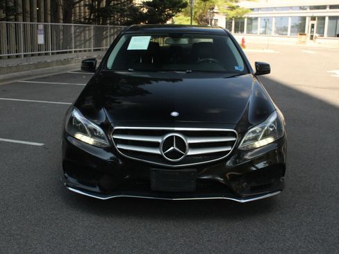 Used 2014 Mercedes-Benz E 350 Sedan image 3