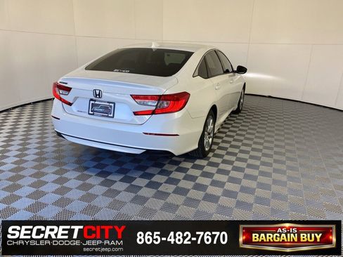 Used 2018 Honda Accord LX image 7