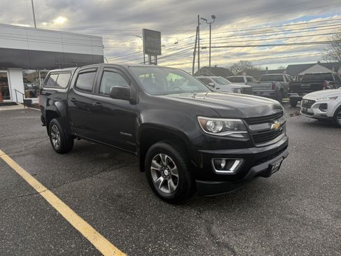 Used 2015 Chevrolet Colorado Z71 image 1