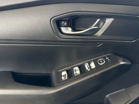Certified 2023 Honda Accord LX image 11
