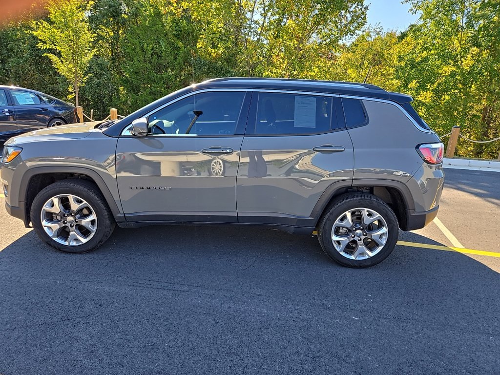 Used 2019 Jeep Compass Limited AWD/4WD image 9