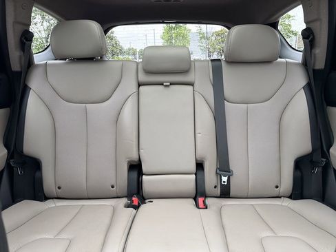 Used 2019 Hyundai Santa Fe Limited FWD image 29