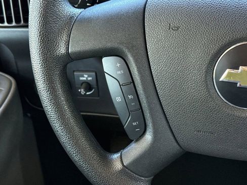 Used 2024 Chevrolet Express 3500 LT w/ LT Preferred Equipment Group image 29
