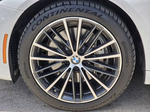 Used 2023 BMW 540i w/ Convenience Package RWD image 9
