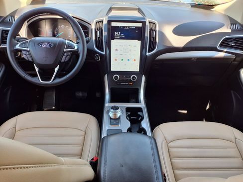 Certified 2023 Ford Edge SEL w/ Convenience Package AWD/4WD image 10