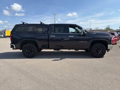 Used 2024 Chevrolet Silverado 2500 LTZ w/ LTZ Convenience Package image 6