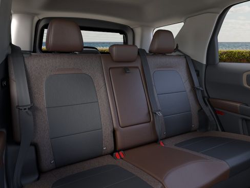 New 2025 Ford Bronco Sport Outer Banks w/ Outer Banks Tech Package+ AWD/4WD image 28