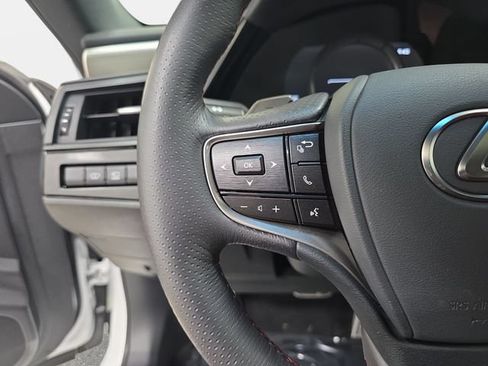 Used 2025 Lexus ES 350 F Sport FWD image 17