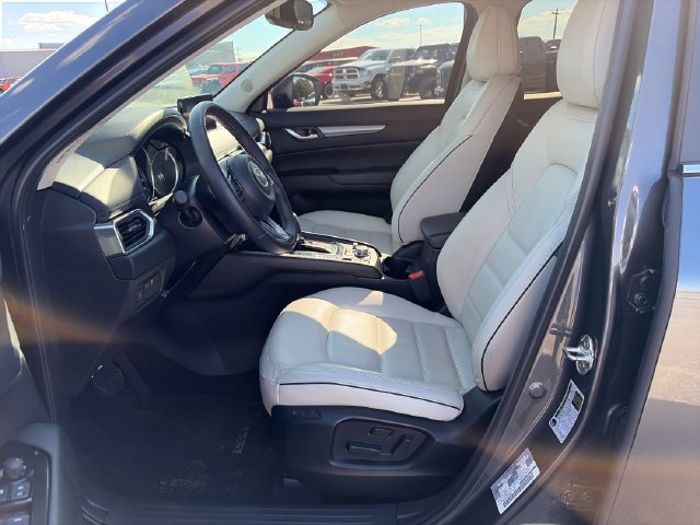 Used 2025 MAZDA CX-5 AWD 2.5 S w/ Preferred Package image 9