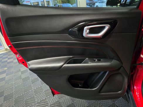 Used 2023 Jeep Compass Trailhawk w/ Trailhawk Convenience Group image 37