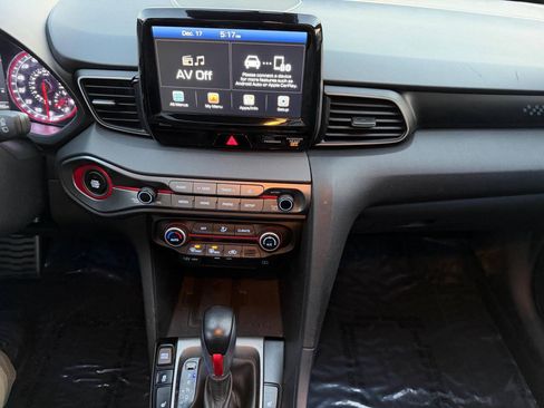 Used 2020 Hyundai Veloster Turbo FWD image 20