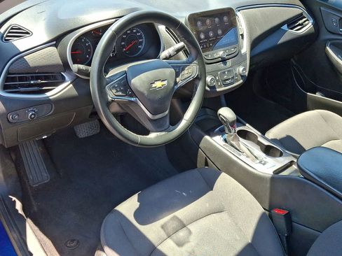 Used 2023 Chevrolet Malibu RS FWD image 16