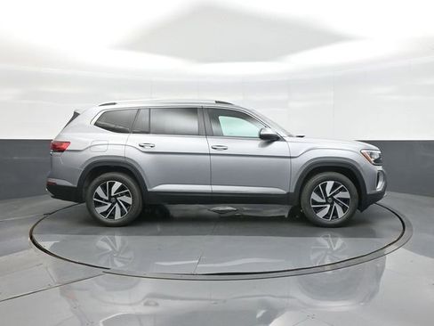 New 2026 Volkswagen Atlas SEL AWD/4WD image 8