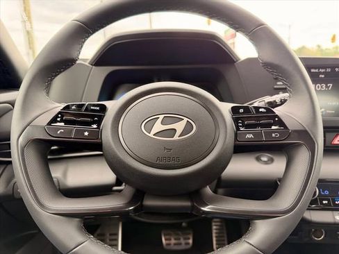 New 2026 Hyundai Elantra Sport FWD image 21