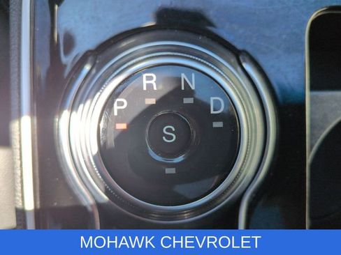 Used 2020 Ford Edge SEL w/ Cold Weather Package AWD/4WD image 16