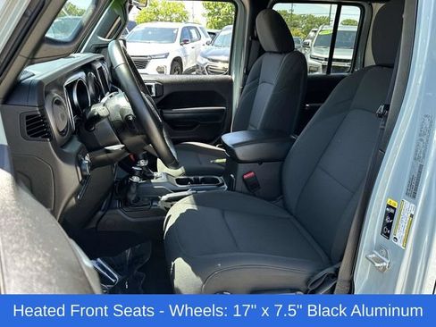 Used 2023 Jeep Wrangler Unlimited w/ Cold Weather Group AWD/4WD image 18