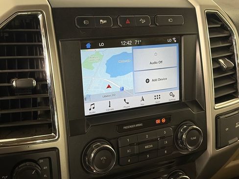 Used 2018 Ford F250 Lariat w/ Chrome Package AWD/4WD image 19