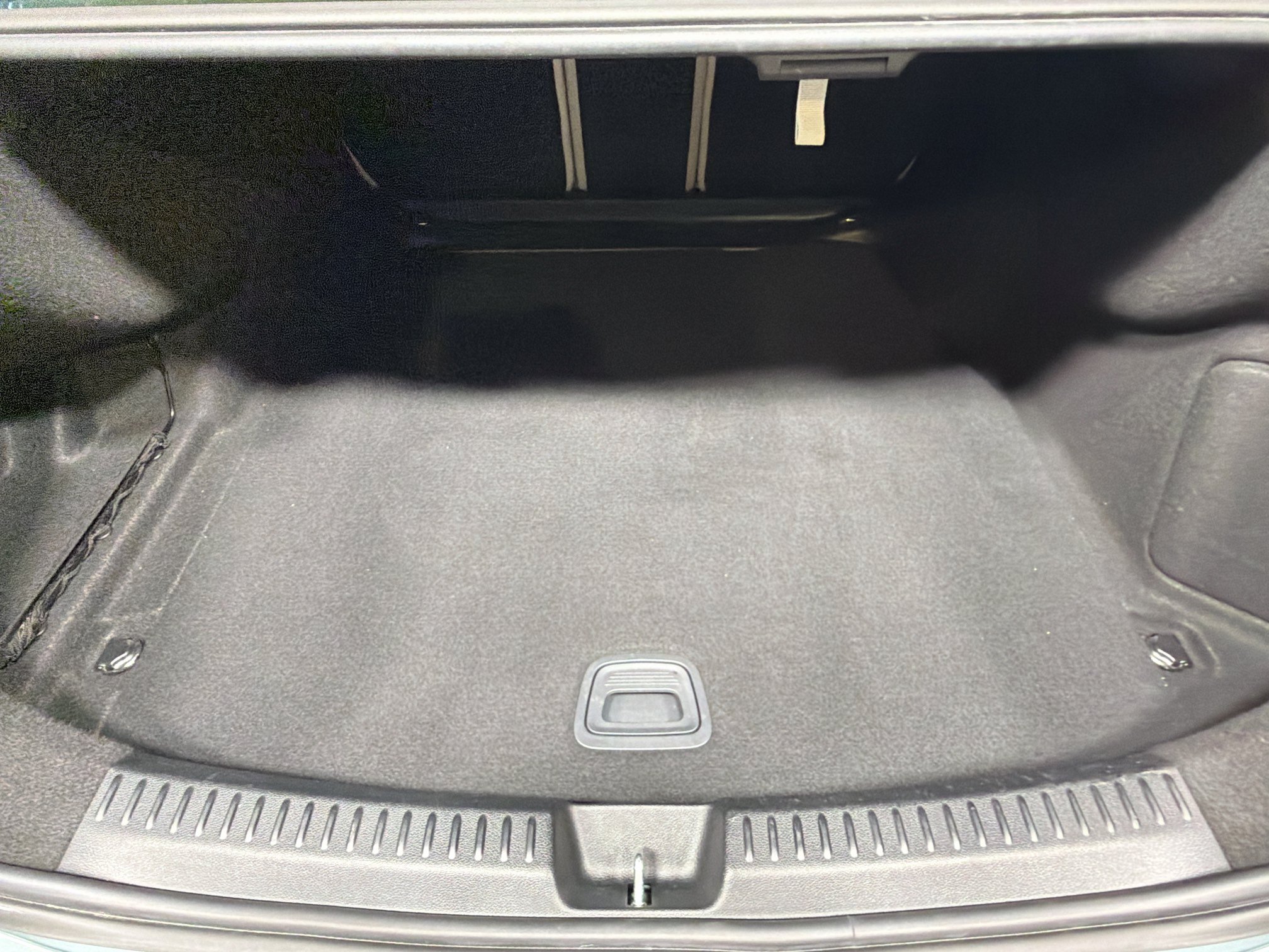 Used 2025 Mercedes-Benz E 450 4MATIC Sedan image 13