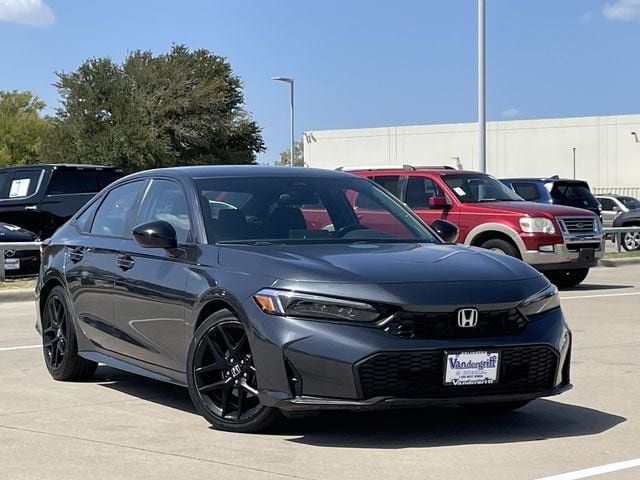 Used 2025 Honda Civic Sport image 2