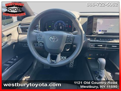 Used 2026 Toyota Camry SE w/ Convenience Package FWD image 18