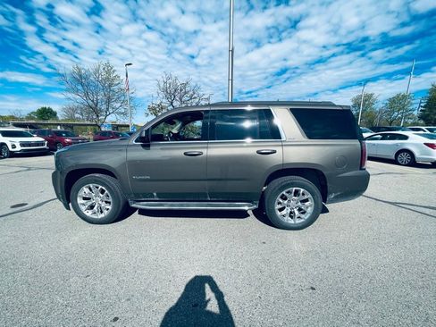 Used 2016 GMC Yukon SLT w/ Open Road Package AWD/4WD image 2
