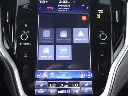 Used 2024 Subaru Outback Premium AWD/4WD image 19