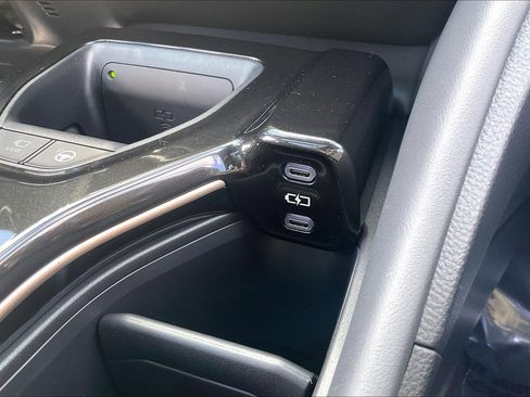 Used 2026 Toyota Crown Platinum image 39