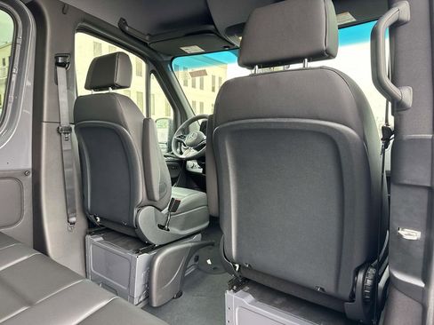 New 2026 Mercedes-Benz Sprinter 2500 image 7