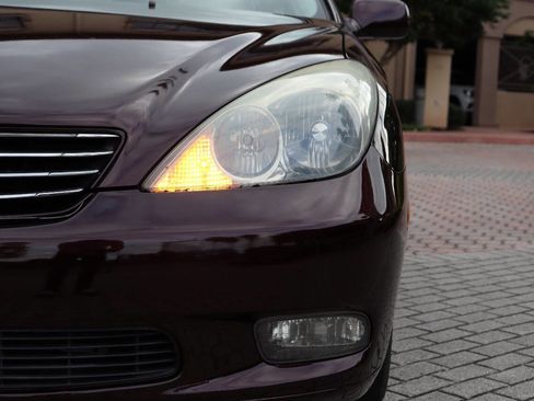 Used 2003 Lexus ES 330 image 14