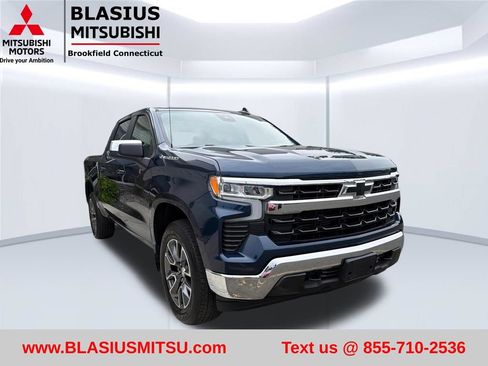 Used 2023 Chevrolet Silverado 1500 LT AWD/4WD image 5