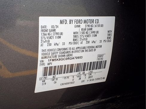 Used 2024 Ford Explorer ST w/ Equipment Group 401A AWD/4WD image 27