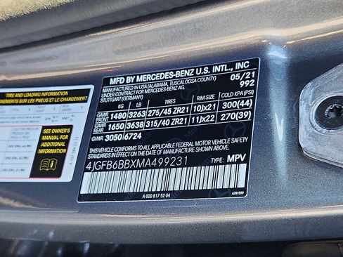 Used 2021 Mercedes-Benz GLE 53 AMG 4MATIC w/ AMG Dynamic Plus Package image 28