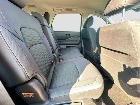 New 2025 Nissan Pathfinder SV w/ Cargo Package image 27