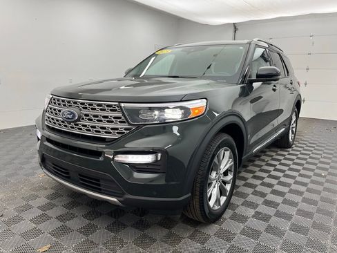 Certified 2023 Ford Explorer Limited w/ Equipment Group 301A image 15