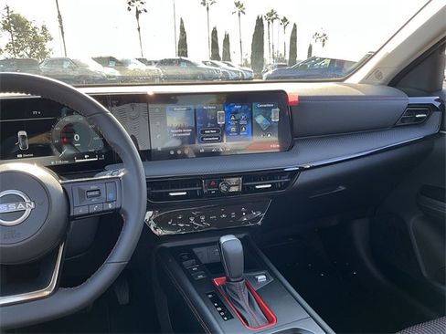 New 2026 Nissan Kicks SR image 6