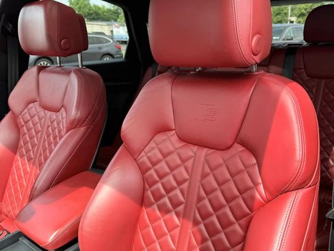Used 2024 Audi SQ5 Premium Plus AWD/4WD image 3