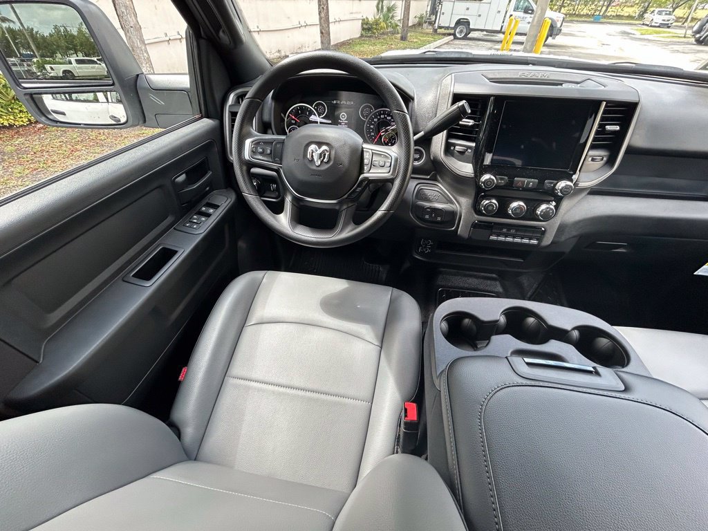 Used 2025 RAM 5500 Tradesman AWD/4WD image 8