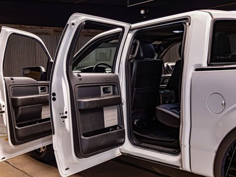 Used 2014 Ford F150 FX4 w/ Equipment Group 402A Luxury image 28