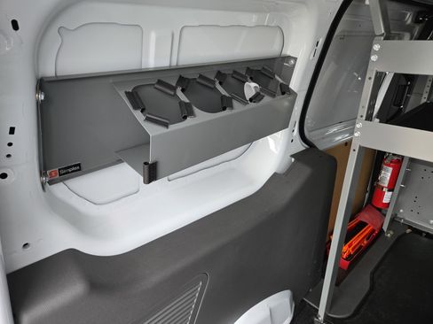 Used 2020 Ford Transit Connect XL image 22