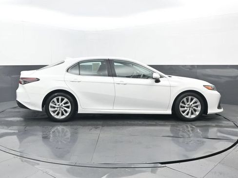 Used 2023 Toyota Camry LE FWD image 2