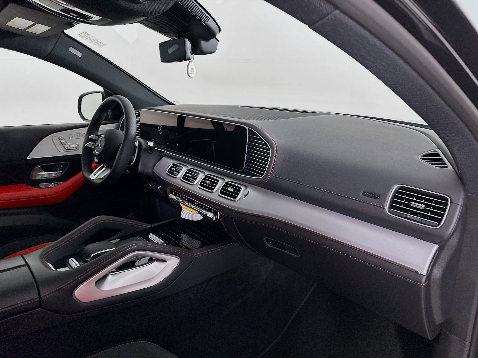 New 2026 Mercedes-Benz GLE 53 AMG 4MATIC Coupe image 32