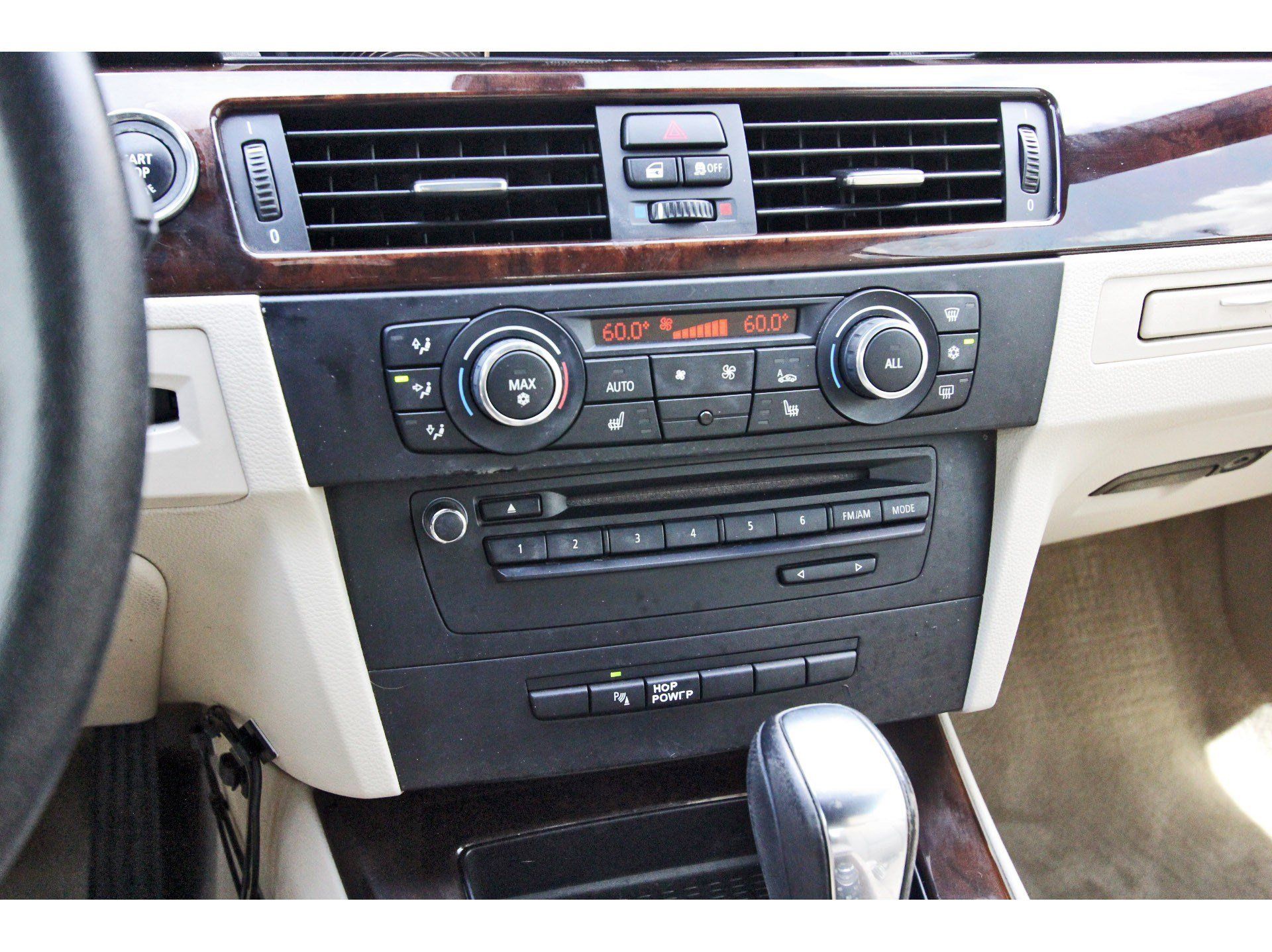 Used 2012 BMW 328i Convertible RWD image 30