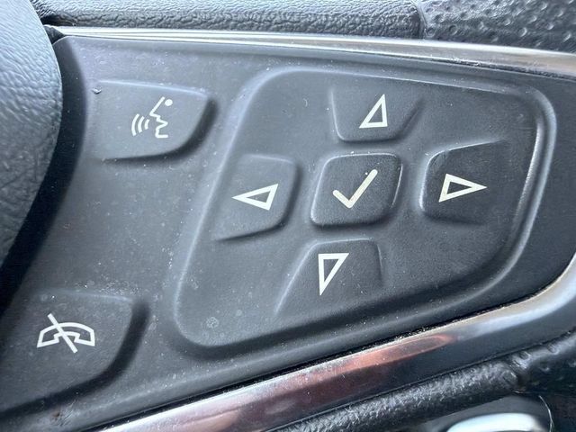 Used 2024 Chevrolet Malibu LT FWD image 19