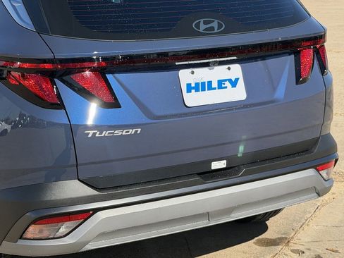 New 2026 Hyundai Tucson SE image 6