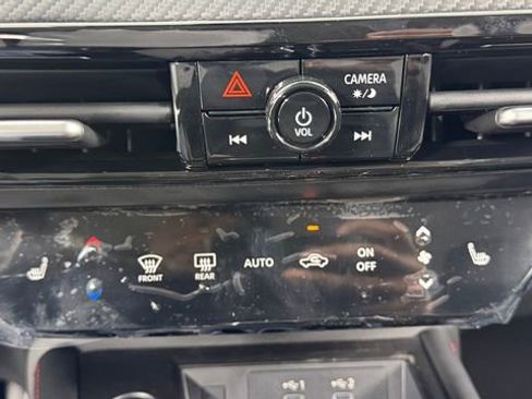 New 2026 Nissan Kicks SR w/ Cold Weather Package AWD/4WD image 26