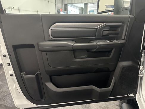 New 2026 RAM 3500 Tradesman image 16