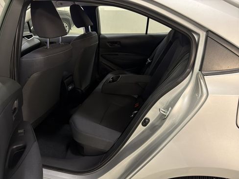 Used 2023 Toyota Corolla LE FWD image 8