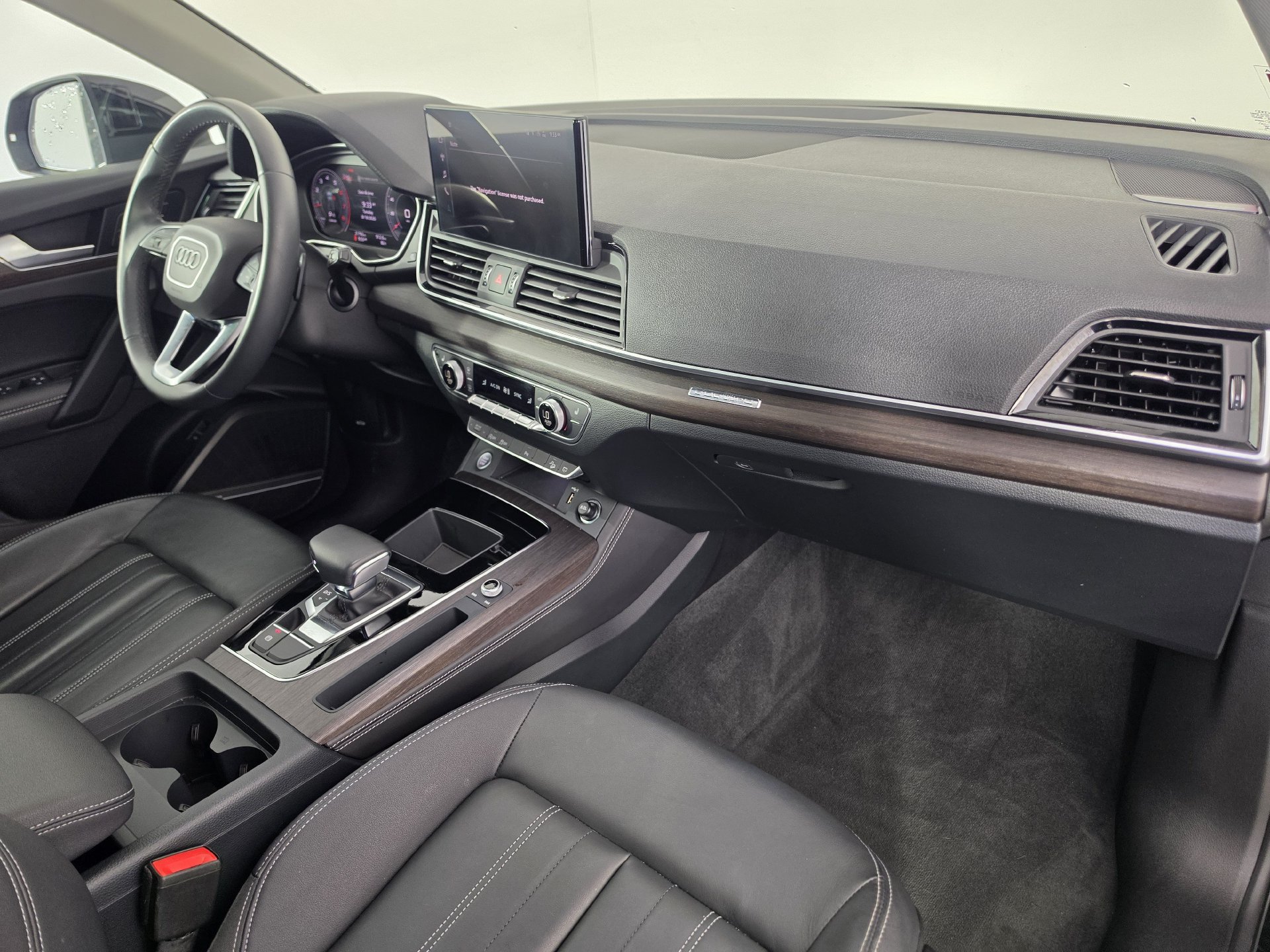Used 2024 Audi Q5 Premium AWD/4WD image 45
