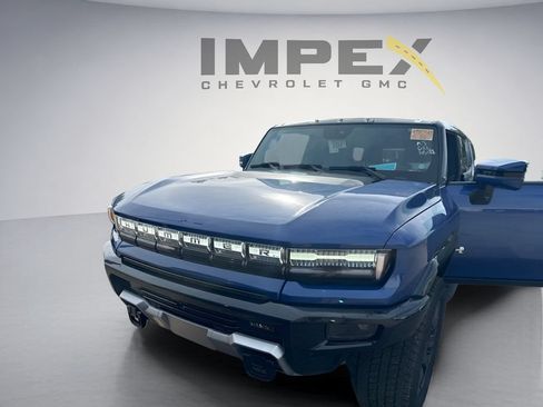 Used 2024 GMC Hummer EV 2X AWD/4WD image 8