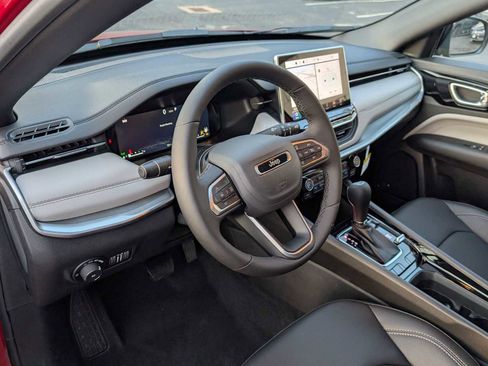 New 2026 Jeep Compass Limited w/ Sun, Sound & Navigation Group image 7